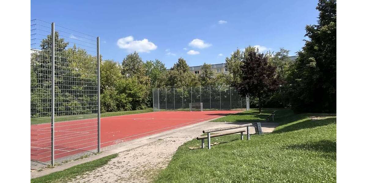 Etagenwohnung Zwickau Neuplanitz - 1 Zimmer, 32 m&sup2;, 179&euro; | Angebot:22874802