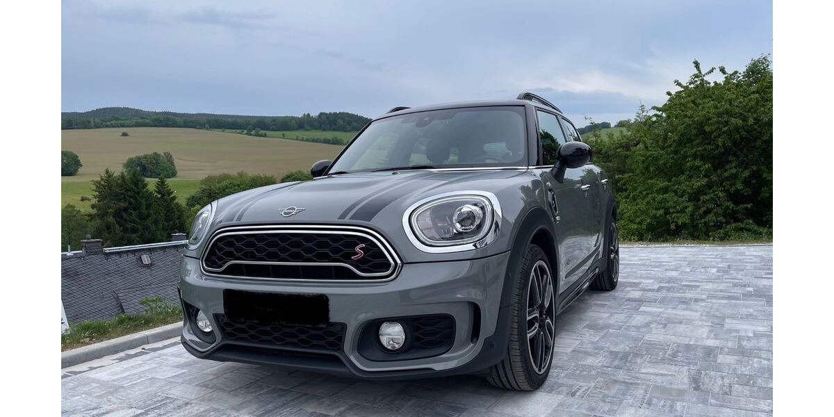 Mini Cooper SD Countryman 113.485 km 22.500 &euro; Schwarzenberg 08340