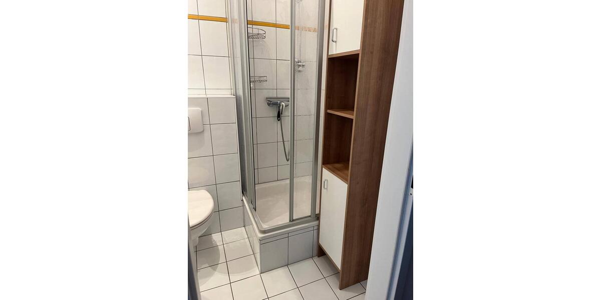 Etagenwohnung Zwickau Zwickau-Nord - 1 Zimmer, 250&euro; | Angebot:23164982