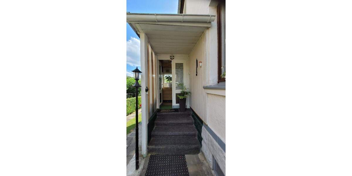 Doppelhaushälfte Rodewisch - 5 Zimmer, 112 m&sup2;, 69.000&euro; | Angebot:25686094