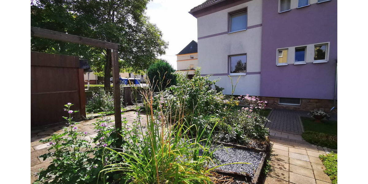 Etagenwohnung Oberlungwitz - 2 Zimmer, 55 m&sup2;, 260&euro; | Angebot:25984606