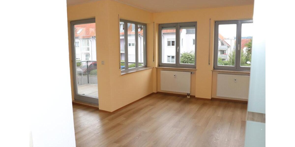 Etagenwohnung Wilkau-Haßlau Haßlau - 3 Zimmer, 69 m&sup2;, 80.000&euro; | Angebot:27045936