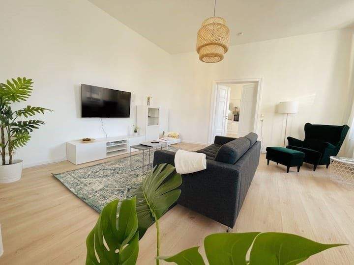 Mehrfamilienhaus, Wohnhaus Zwickau Innenstadt - 2 Zimmer, 1.100.000&euro; | Angebot:25769095