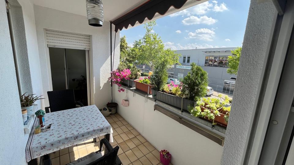 Etagenwohnung Zwickau Auerbach - 2 Zimmer, 65 m&sup2;, 460&euro; | Angebot:22070722