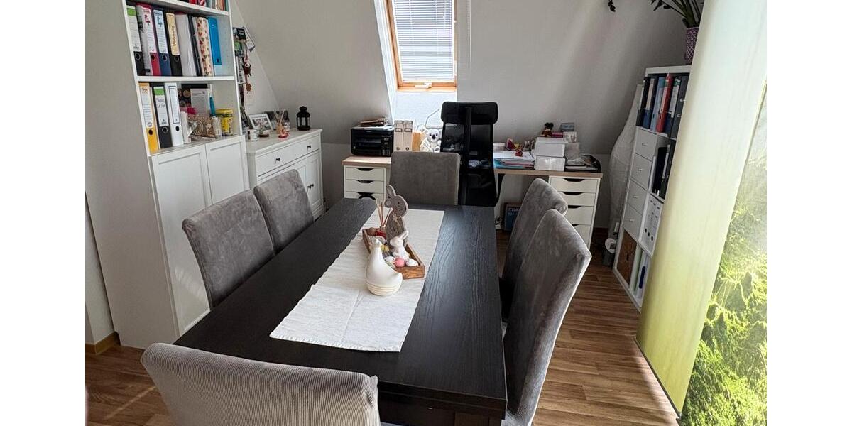 Dachgeschoßwohnung Waldenburg - 2 Zimmer, 60 m&sup2;, 295&euro; | Angebot:25830318