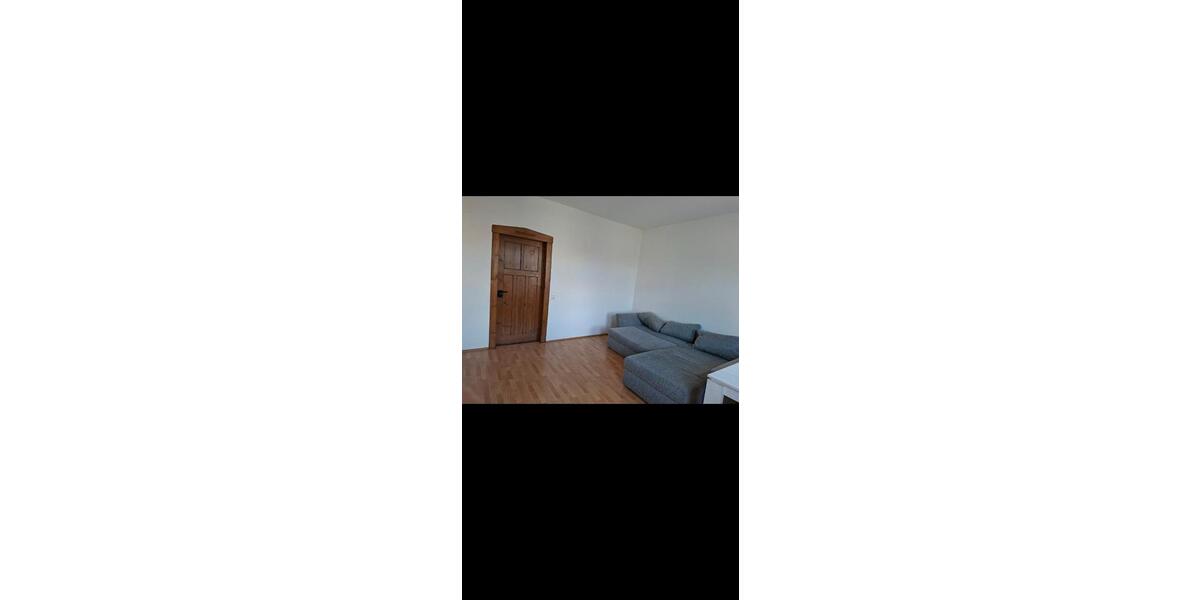 Etagenwohnung Zwickau Zwickau-Nord - 5 Zimmer, 125 m&sup2;, 840&euro; | Angebot:25983230