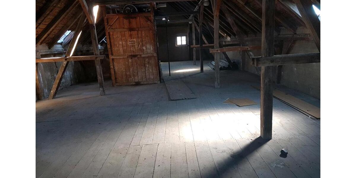 Gewerbeobjekt Lichtenstein (Sachsen) - 2&euro; | Angebot:11645658