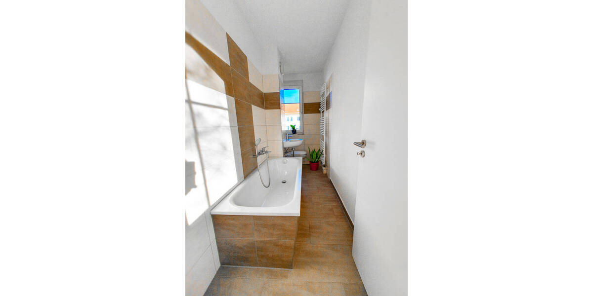 Etagenwohnung Zwickau Eckersbach - 2 Zimmer, 48 m&sup2;, 360&euro; | Angebot:25668567