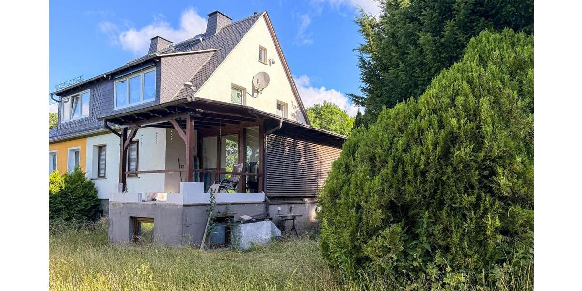 Charmante Doppelhaushälfte mit moderner Wärmepumpe, Wintergarten & gepflegtem Grundstück in BergaElster - Doppelhaushälfte Berga | Angebot:27056718