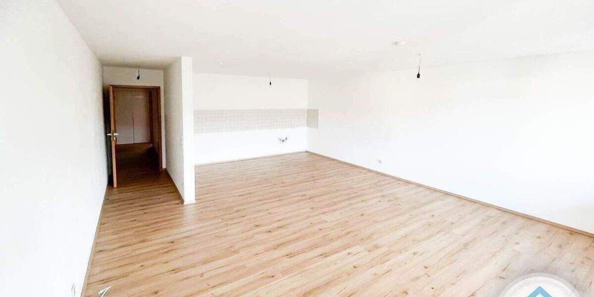 Etagenwohnung Limbach-Oberfrohna Oberfrohna - 3 Zimmer, 85 m&sup2;, 553&euro; | Angebot:25835248