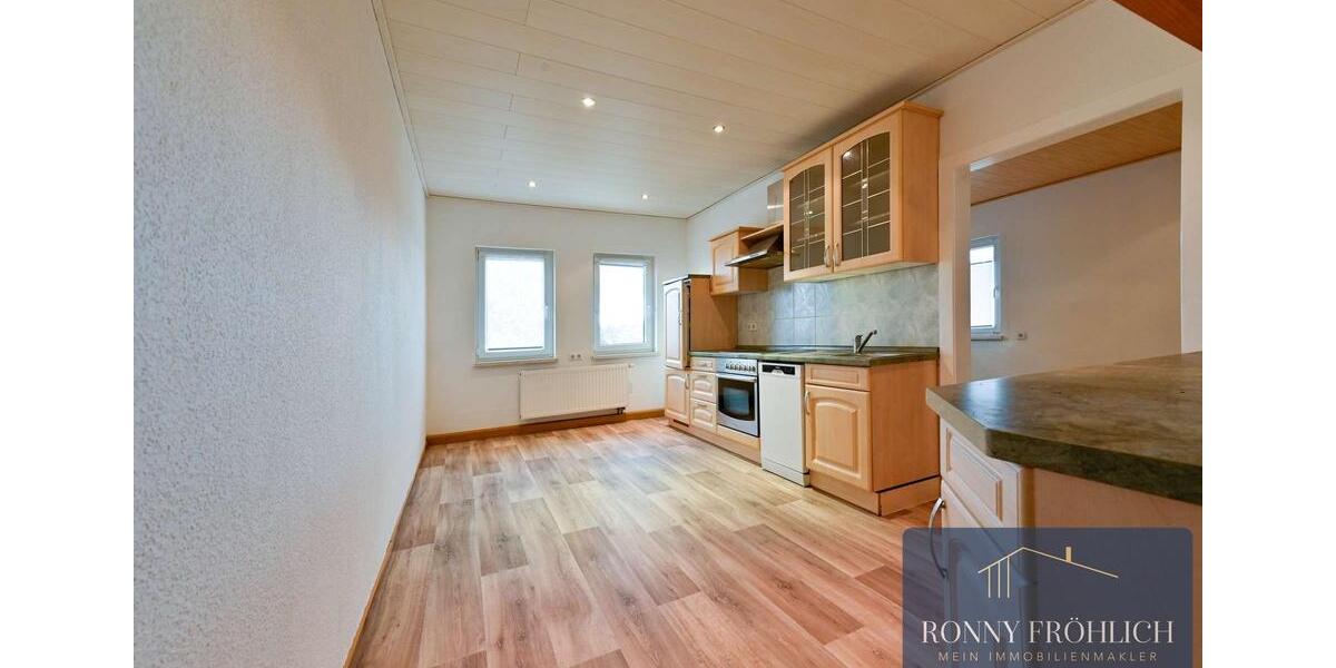 Etagenwohnung Lauter-Bernsbach Bernsbach - 5 Zimmer, 120 m&sup2;, 700&euro; | Angebot:24506922