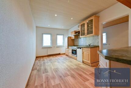 Wohnung Lauter-Bernsbach Bernsbach - 5 Zimmer, 120 m&sup2;, 700&euro; | Angebot:24506922