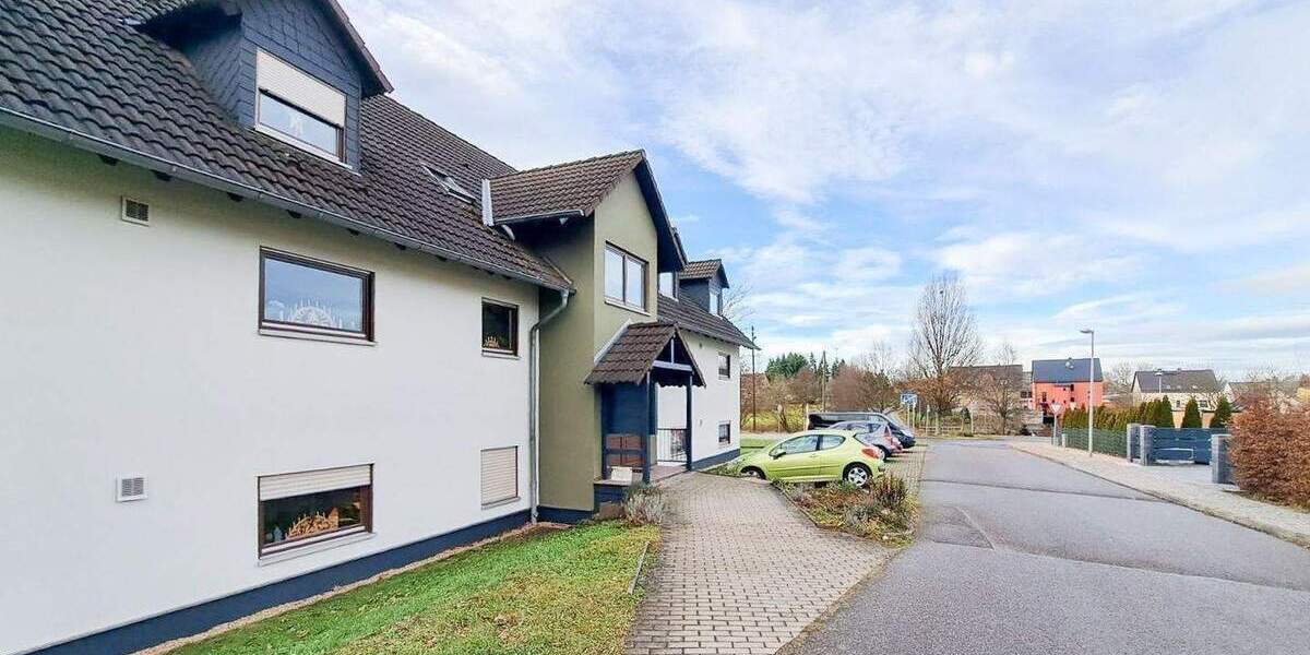 Etagenwohnung Gersdorf - 2 Zimmer, 44 m&sup2;, 260&euro; | Angebot:26694588