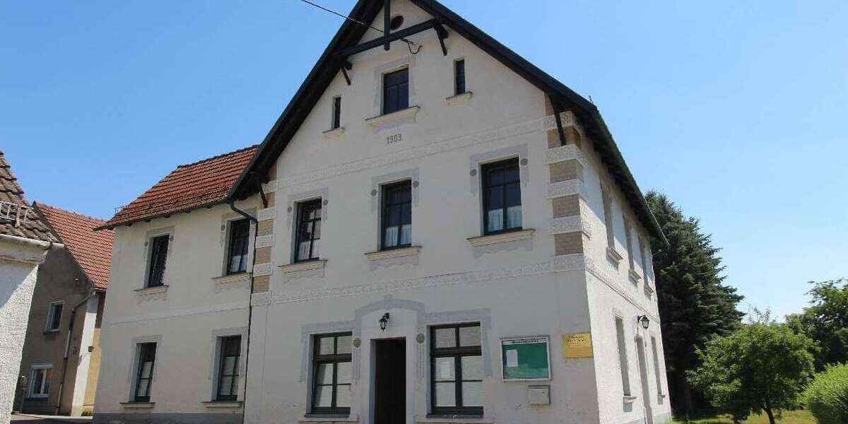 Einfamilienhaus Nobitz - 5 Zimmer, 150 m&sup2;, 119.000&euro; | Angebot:26022689