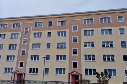 Wohnung Kirchberg - 4 Zimmer, 77 m&sup2;, 430&euro; | Angebot:25648120