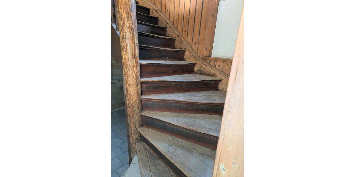 Einfamilienhaus Greiz - 6 Zimmer, 180 m&sup2;, 72.000&euro; | Angebot:22641100