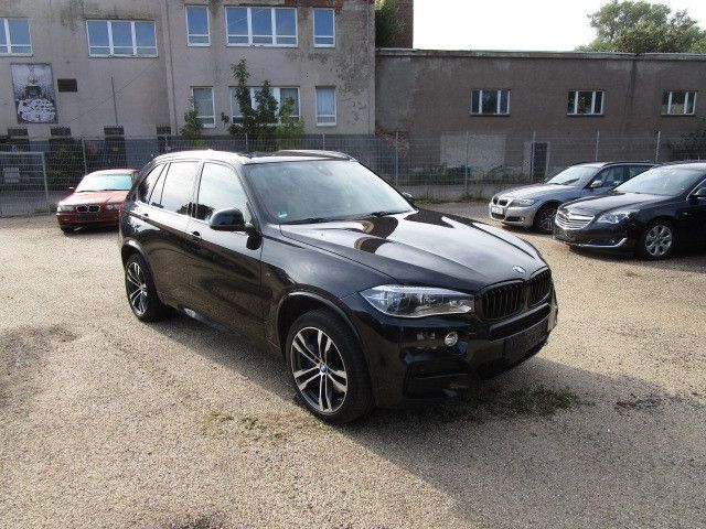 BMW X5 210.000 km 23.990 &euro; Zwickau 08056