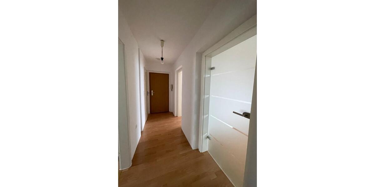 Etagenwohnung Crimmitschau - 3 Zimmer, 54 m&sup2;, 350&euro; | Angebot:25749749