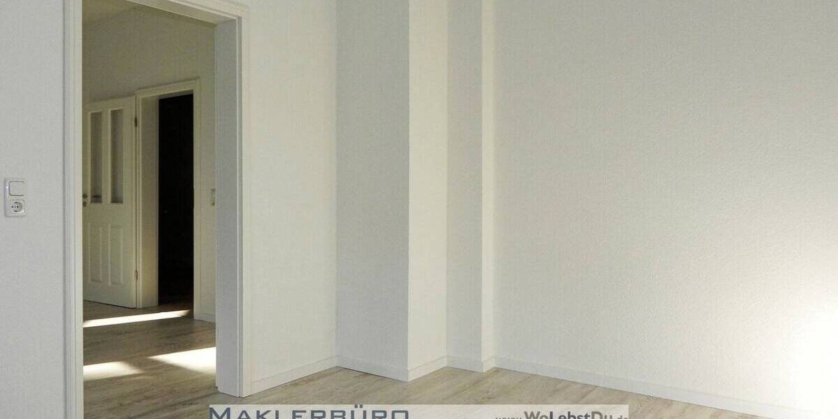 Etagenwohnung Greiz - 2 Zimmer, 70 m&sup2;, 355&euro; | Angebot:25666523