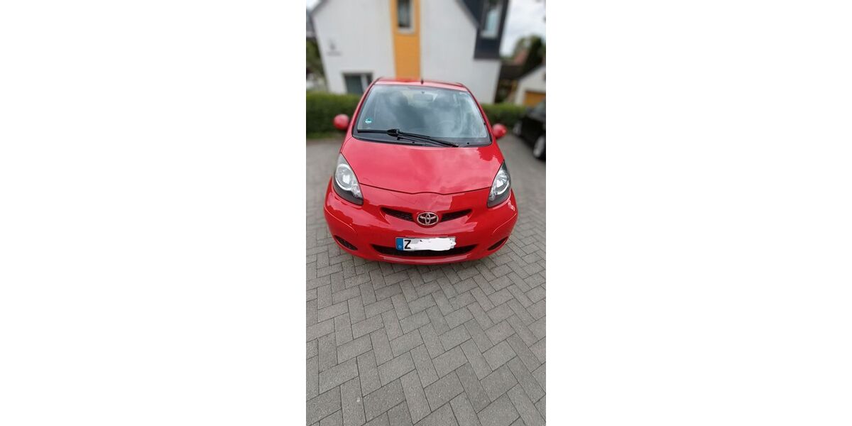 Toyota Aygo (X) 57.000 km 3.500 &euro; Zwickau 08066