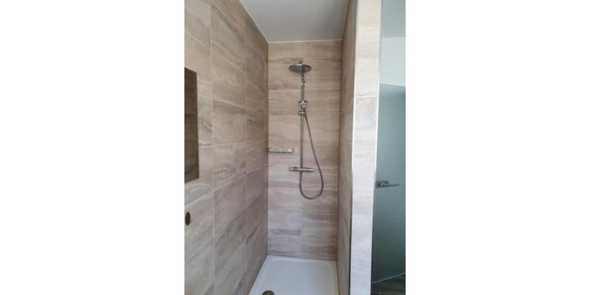 Etagenwohnung Schneeberg - 2 Zimmer, 64 m&sup2;, 600&euro; | Angebot:25884199