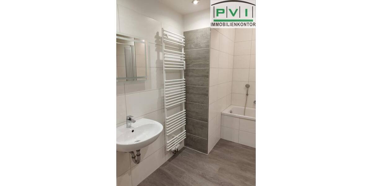 Etagenwohnung Aue - 3 Zimmer, 70 m&sup2;, 380&euro; | Angebot:25820915