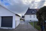 Doppelhaushälfte Zwickau - 3 Zimmer, 95 m&sup2;, 1.250&euro; | Angebot:25395037