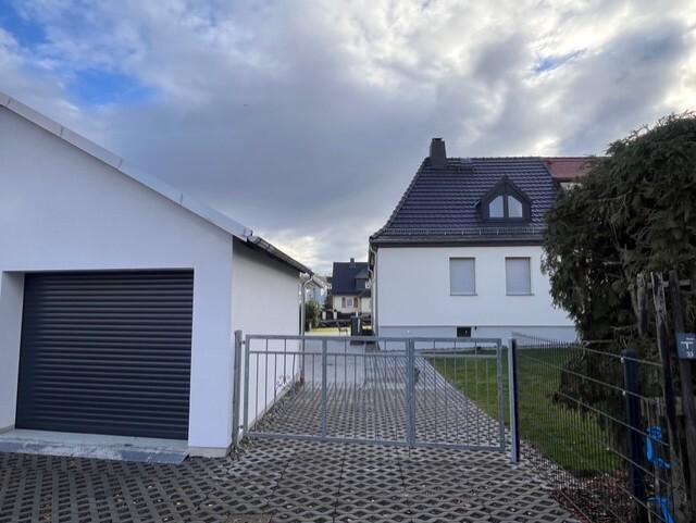 Doppelhaushälfte Zwickau - 3 Zimmer, 95 m&sup2;, 1.450&euro; | Angebot:25395037