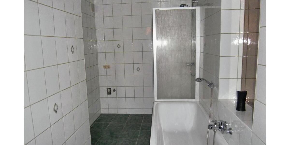 Vollvermietet! Wohn- und Geschäftshaus in zentraler Lage von Penig! Attraktives Anlageobjekt! - Mehrfamilienhaus, Wohnhaus Penig | Angebot:18448186