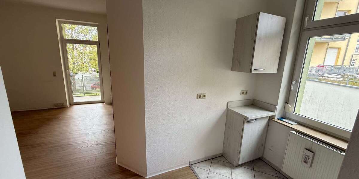 Etagenwohnung Greiz - 2 Zimmer, 32 m&sup2;, 250&euro; | Angebot:24069991