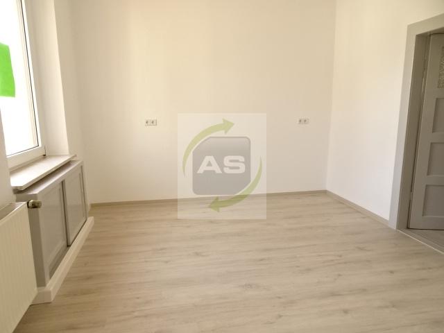 Etagenwohnung Zwickau Zwickau-Nord - 3 Zimmer, 75 m&sup2;, 430&euro; | Angebot:22591322