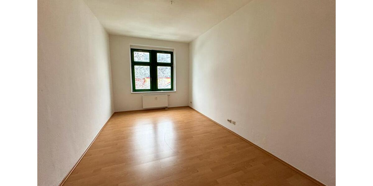 Etagenwohnung Aue-Bad Schlema Bad Schlema - 5 Zimmer, 141 m&sup2;, 700&euro; | Angebot:23146900