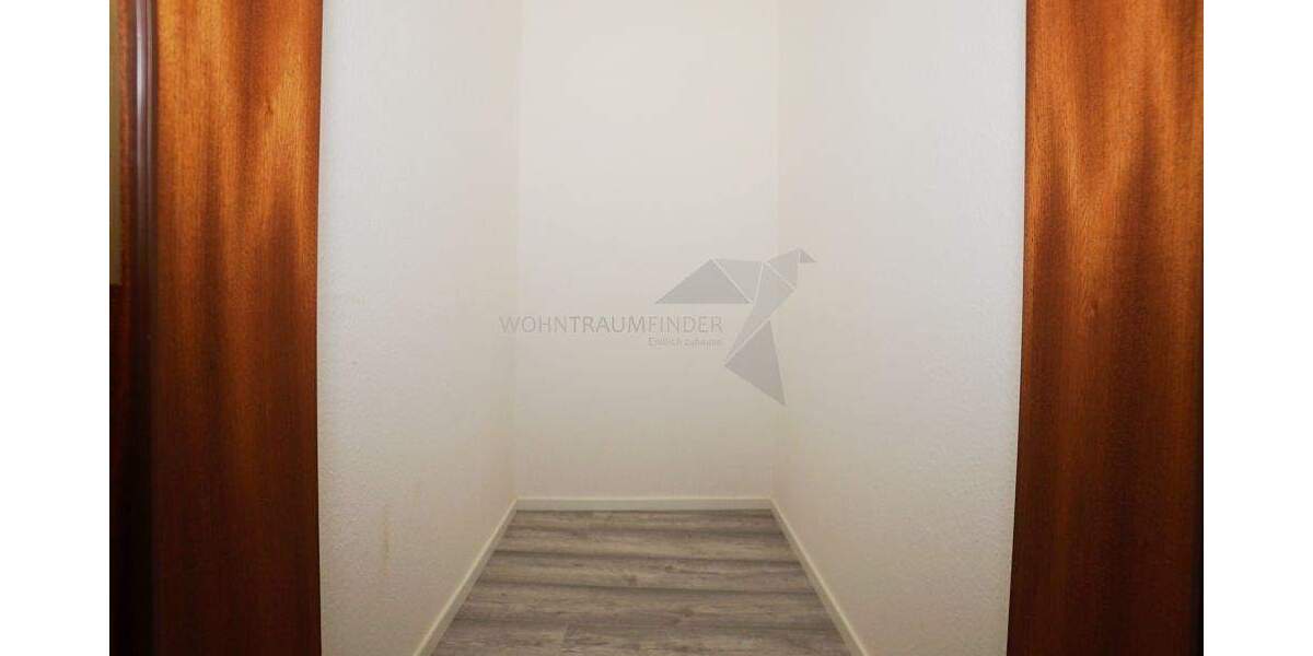 Etagenwohnung Meerane - 3 Zimmer, 60 m&sup2;, 323&euro; | Angebot:25681371