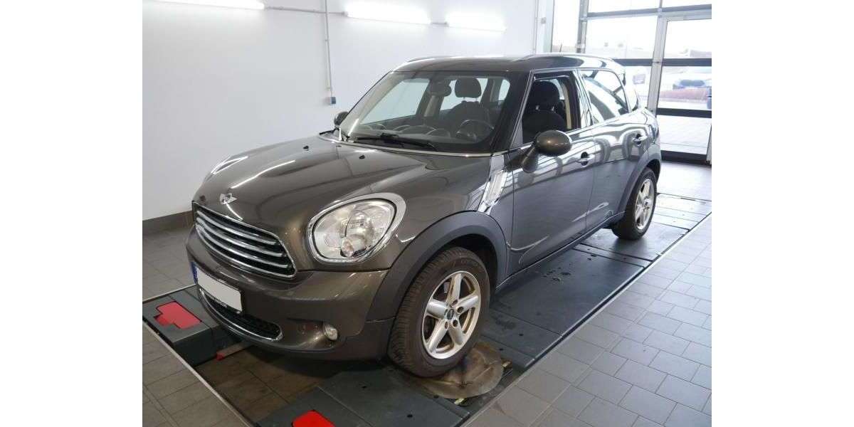 Mini One Countryman 162.324 km 4.750 &euro; Langenwetzendorf 07957
