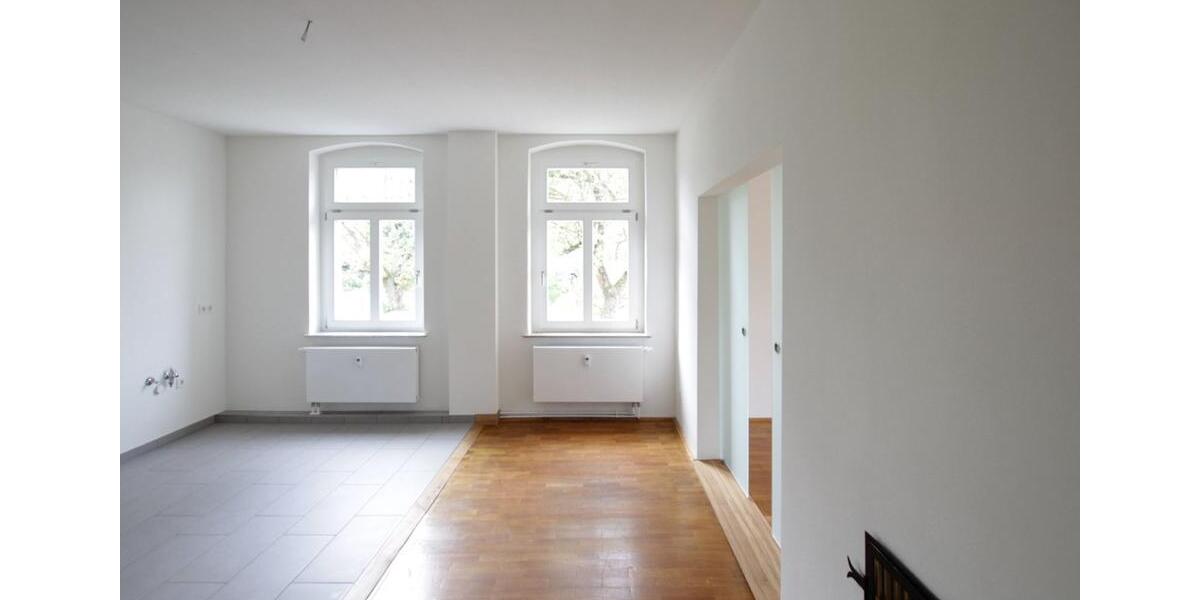 Hochparterre Hohenstein-Ernstthal Ernstthal - 3 Zimmer, 109 m&sup2;, 625&euro; | Angebot:25937062