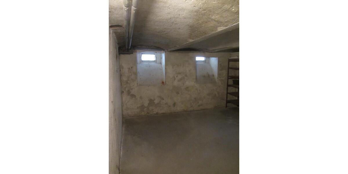 Mehrfamilienhaus, Wohnhaus Zwickau Zwickau-Nord - 18 Zimmer, 382 m&sup2;, 295.000&euro; | Angebot:24612976