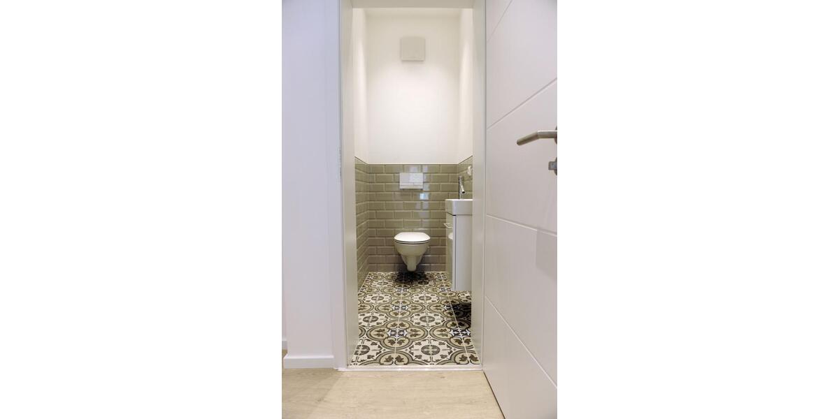 Etagenwohnung Zwickau Zwickau-Nord - 5 Zimmer, 128 m&sup2;, 1.110&euro; | Angebot:23768754