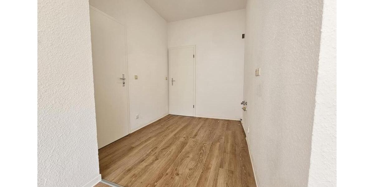 Etagenwohnung Zwickau Zwickau-West - 2 Zimmer, 43 m&sup2;, 258&euro; | Angebot:25869649