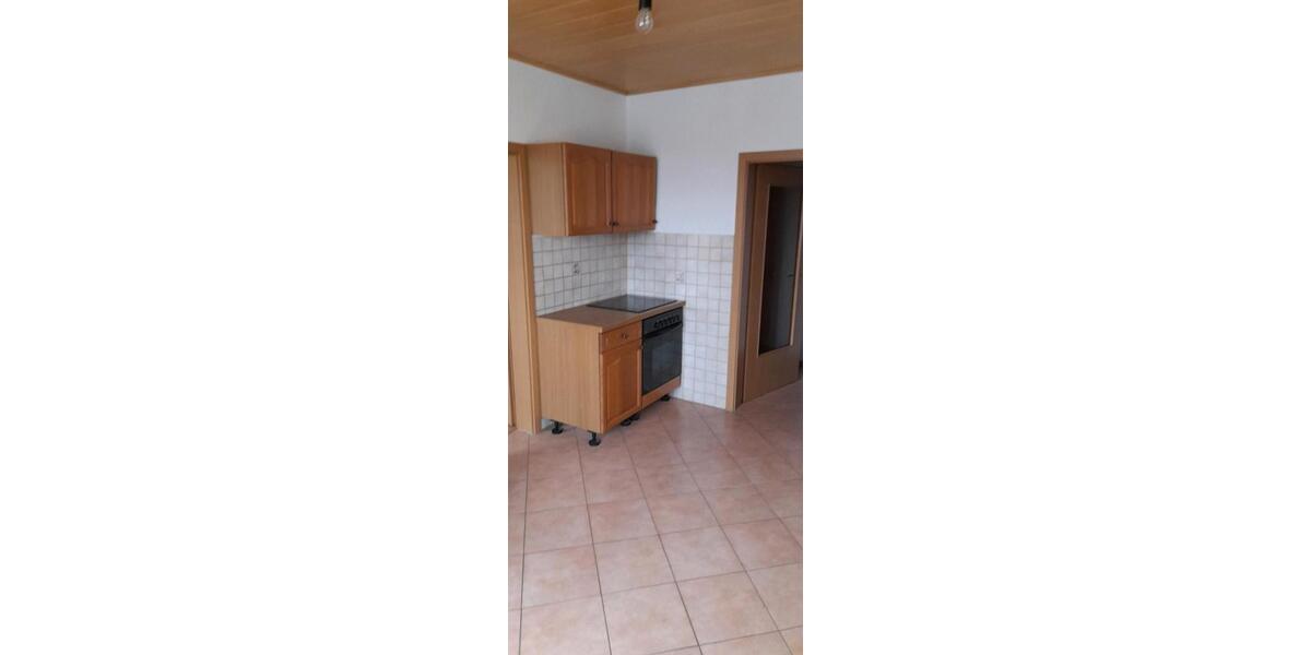 Etagenwohnung Oelsnitz (Erzgebirge) - 3 Zimmer, 47 m&sup2;, 350&euro; | Angebot:25613085