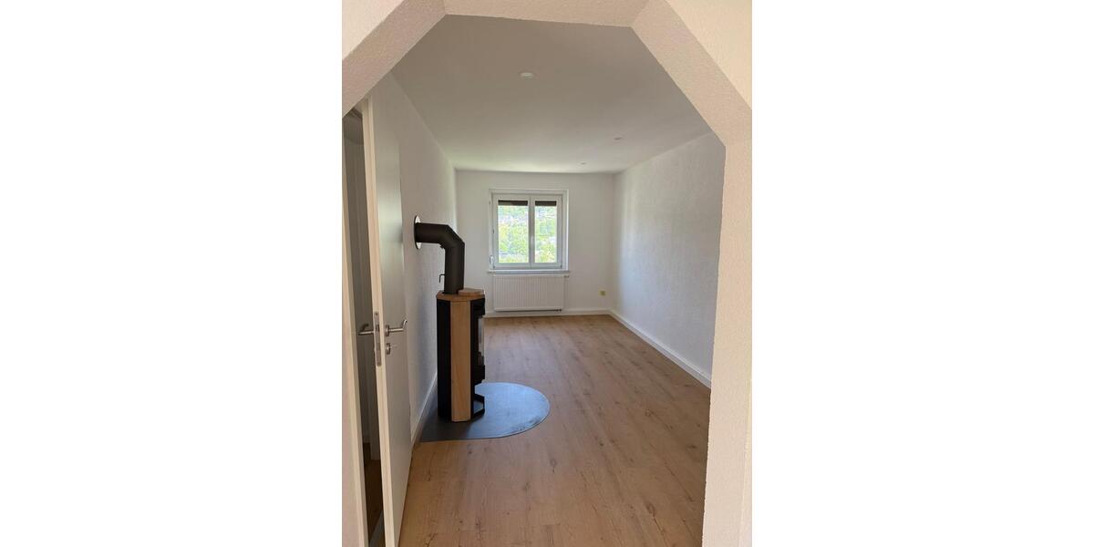 Etagenwohnung Schneeberg - 3 Zimmer, 88 m&sup2;, 830&euro; | Angebot:25782333