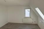 Dachgeschoßwohnung Neukirchen/Erzgebirge Erzgebirge - 4 Zimmer, 126 m&sup2;, 900&euro; | Angebot:25547267