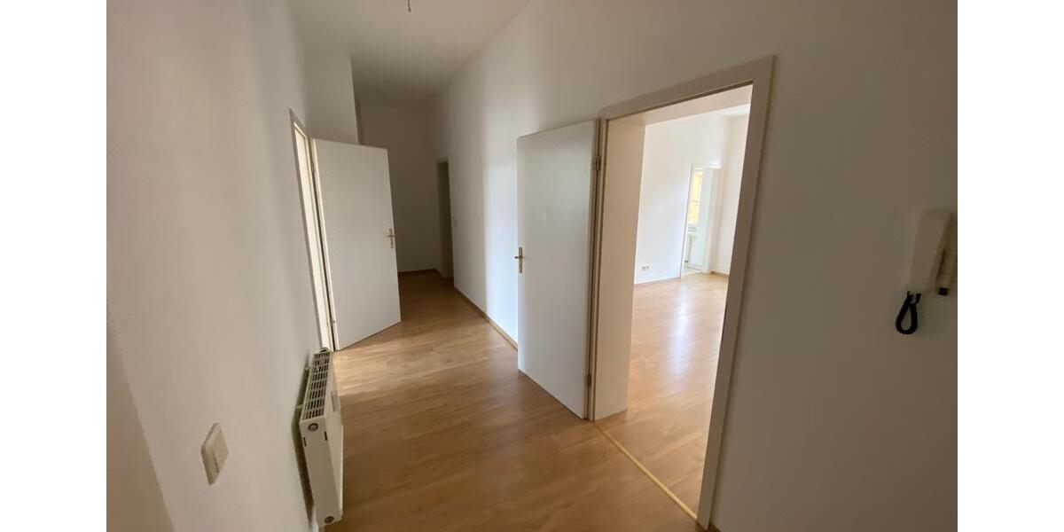 Etagenwohnung Zwickau - 2 Zimmer, 59 m&sup2;, 349&euro; | Angebot:25533207