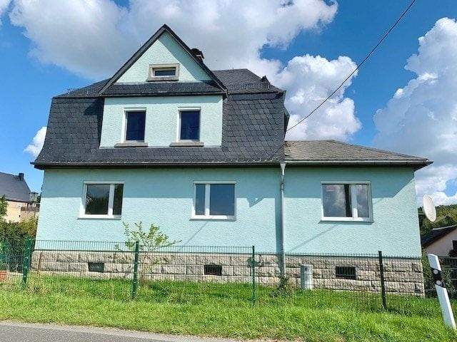 Einfamilienhaus Lengenfeld Schönbrunn - 6 Zimmer, 130 m&sup2;, 210.000&euro; | Angebot:25686167