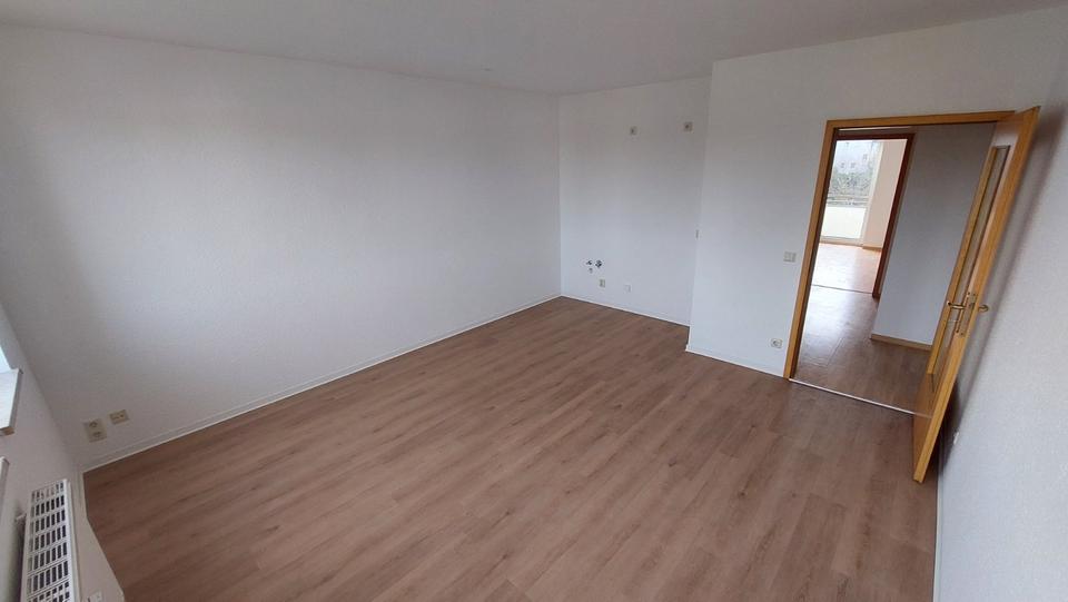 Etagenwohnung Zwickau - 2 Zimmer, 44 m&sup2;, 270&euro; | Angebot:23614838
