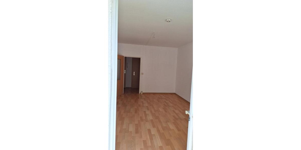 Etagenwohnung Limbach-Oberfrohna Oberfrohna - 1 Zimmer, 34 m&sup2;, 220&euro; | Angebot:21342989