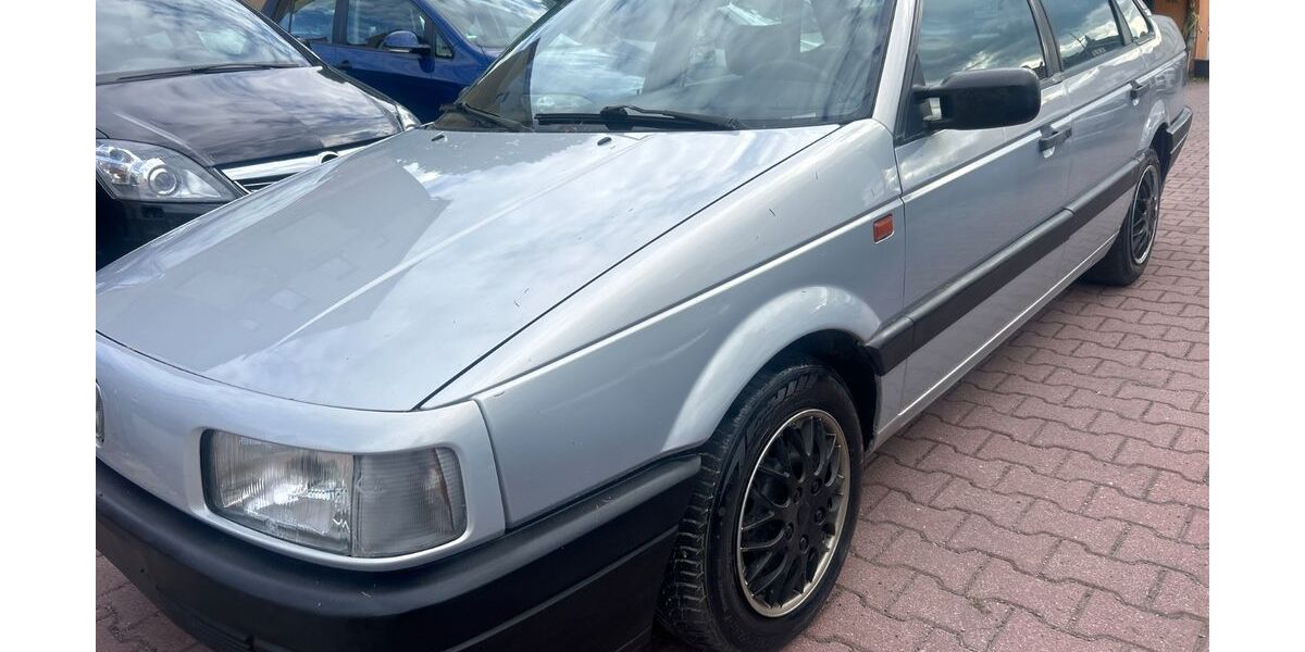 VW Passat 151.000 km 2.700 &euro; zwickau 08064