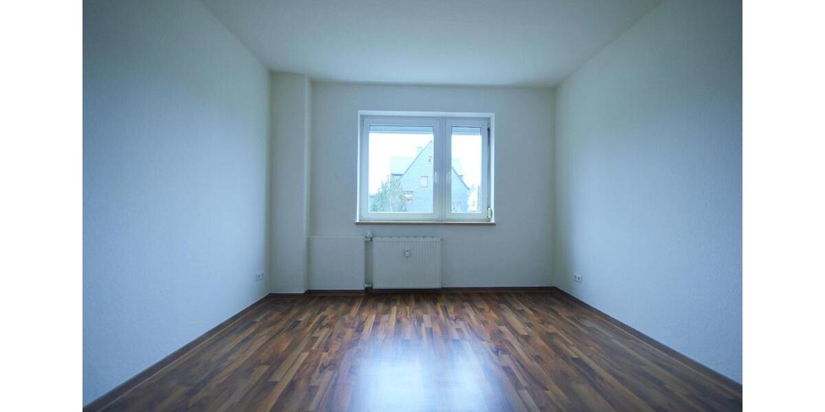 Etagenwohnung Hohenstein-Ernstthal Ernstthal - 3 Zimmer, 58 m&sup2;, 400&euro; | Angebot:25181818