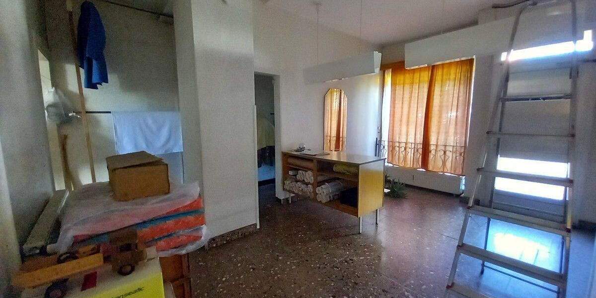 Mehrfamilienhaus, Wohnhaus Crimmitschau - 9 Zimmer, 185 m&sup2;, 69.000&euro; | Angebot:25678130