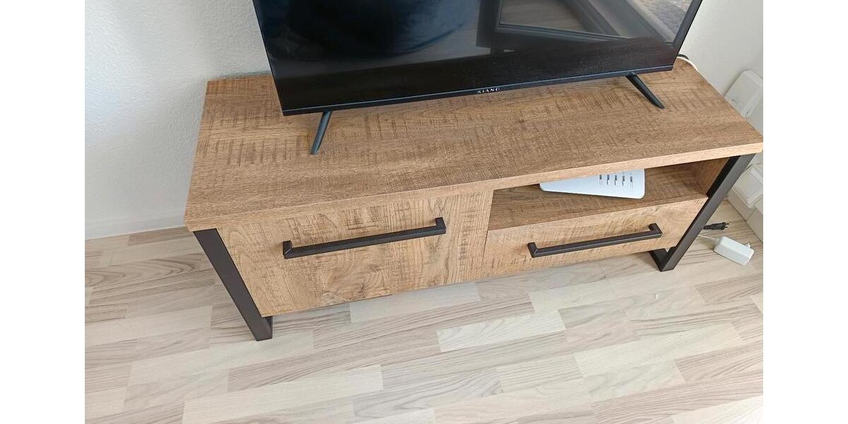 Etagenwohnung Zwickau - 3 Zimmer, 57 m&sup2;, 330&euro; | Angebot:25942757