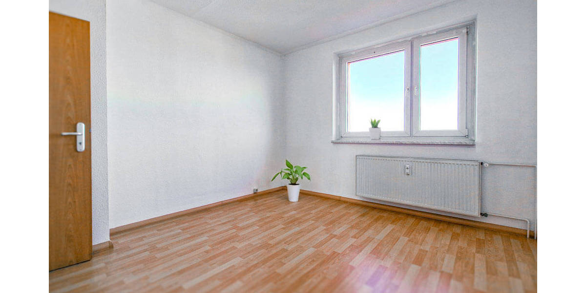 Etagenwohnung Zwickau Eckersbach - 3 Zimmer, 59 m&sup2;, 325&euro; | Angebot:25668563